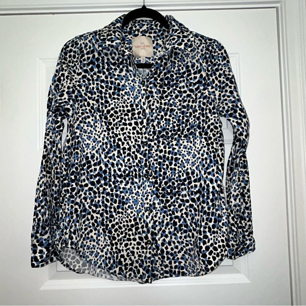 Casa cabana Animal Print Long Sleeve Button Front Blouse Shirt Top